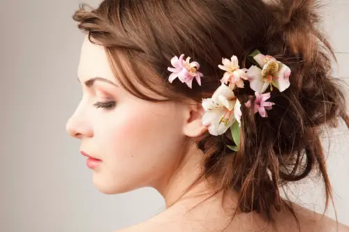 مدل مو با گل های طبیعی